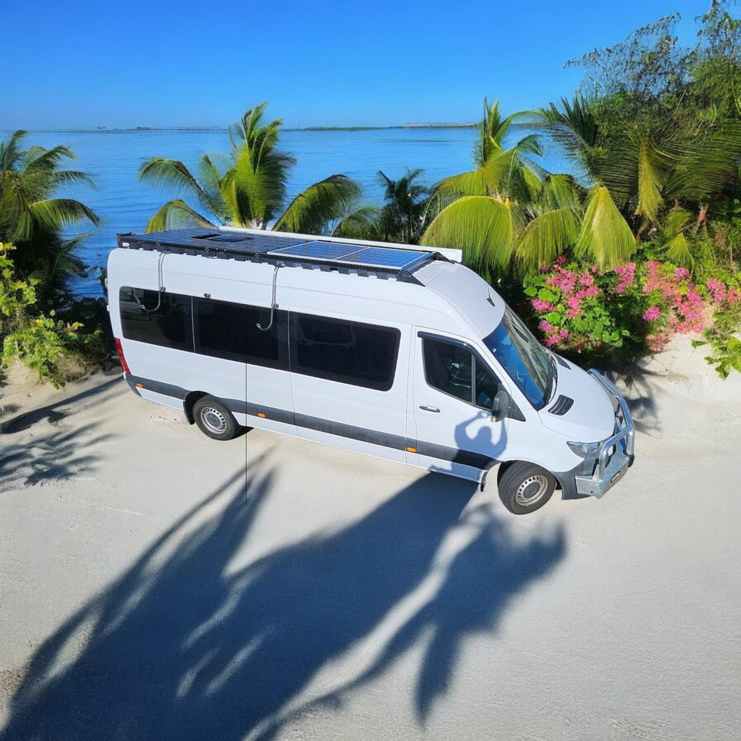 Motorhome roof rack for the long wheel base (for vehicles with a roof mount awnings)