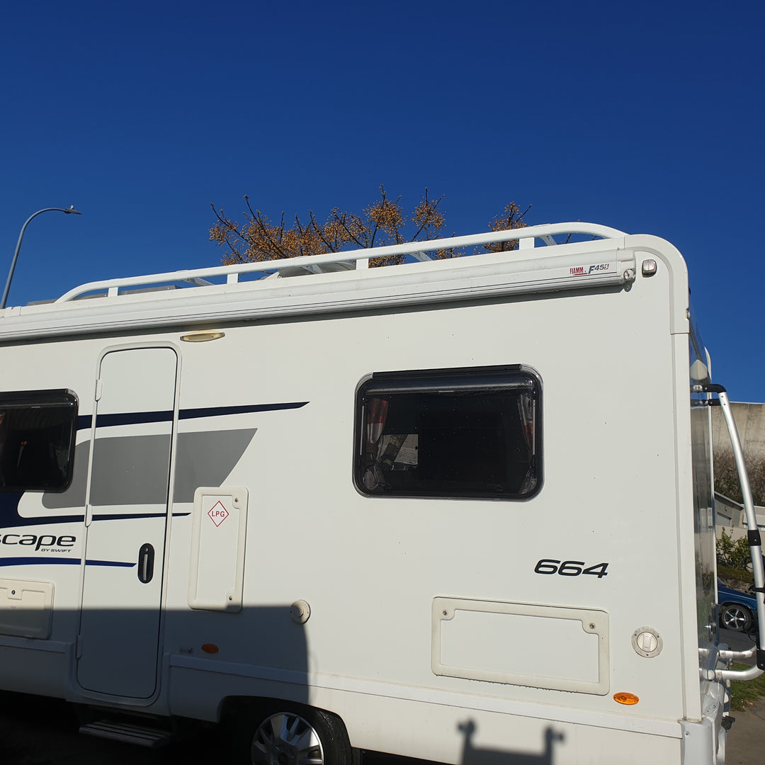 Motorhome body roof racks (black)